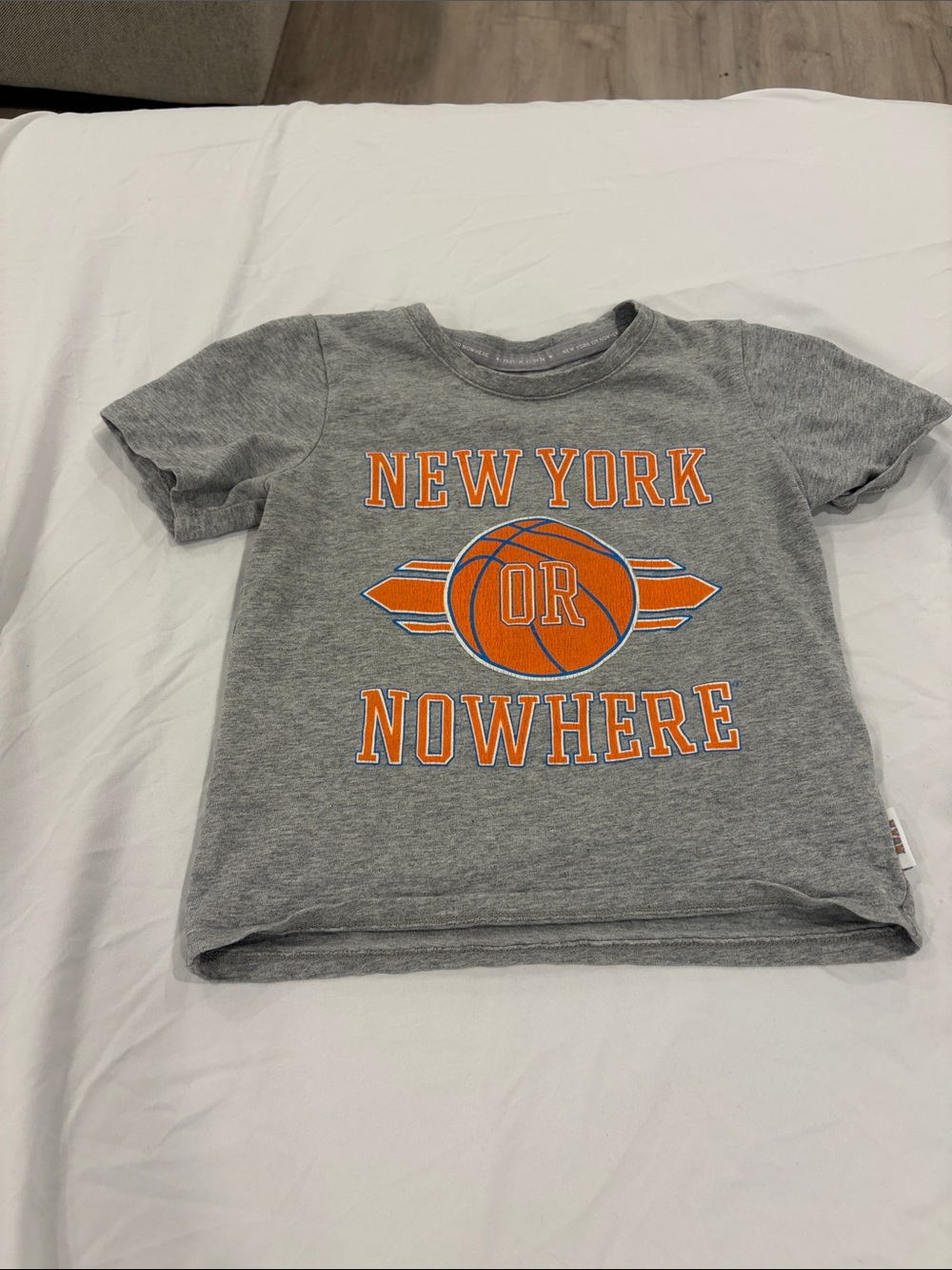 Kids' Gray 'New York or Nowhere' Graphic Tee with Orange Accent